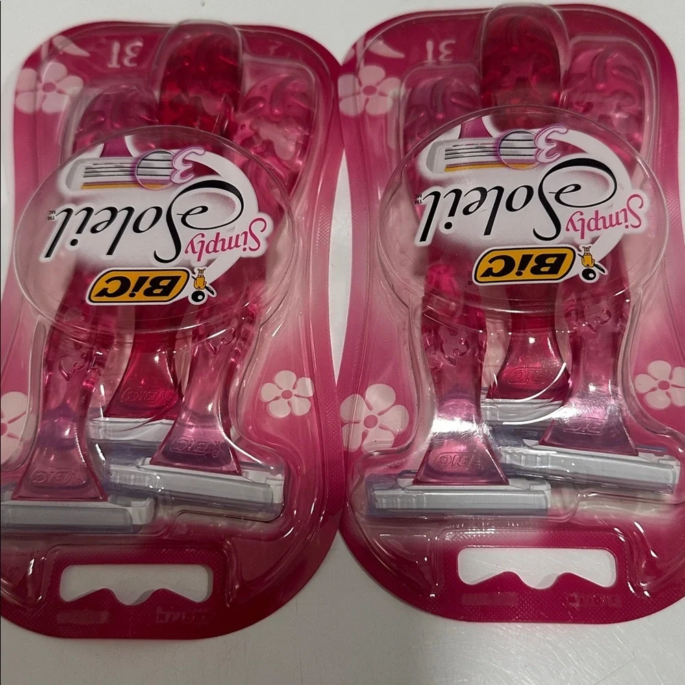 Women’s Bic Simply Soleil Disposable Razors 2 pack 3 razors each pack